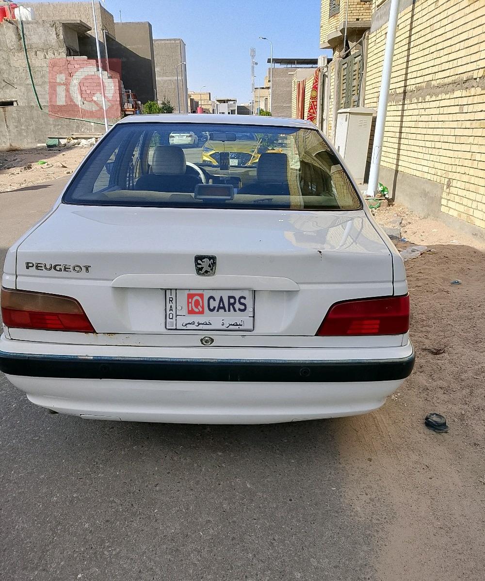 بيجو بارس